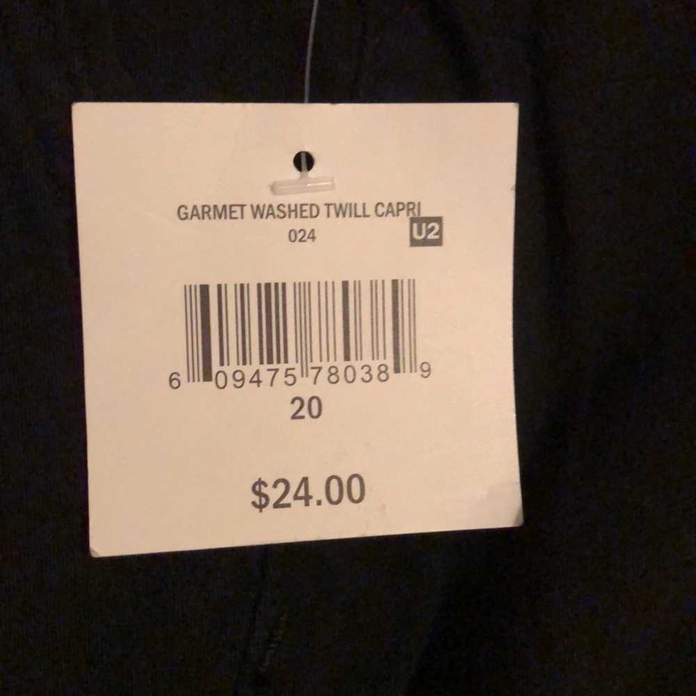FALLS CREEK PLUS SIZE 20 6” INSEAM SHORTS NWT!!! - Picture 2 of 6